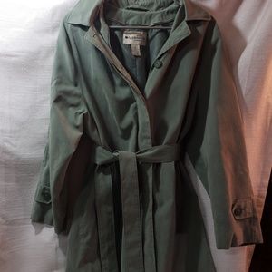 Appleseed's Women's Petite Medium Trenchcoat
